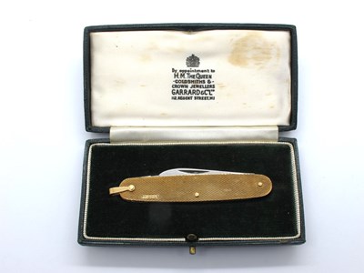 Lot 299 - GARRARD & Co Ltd; A 9ct Gold Cased Two Blade...