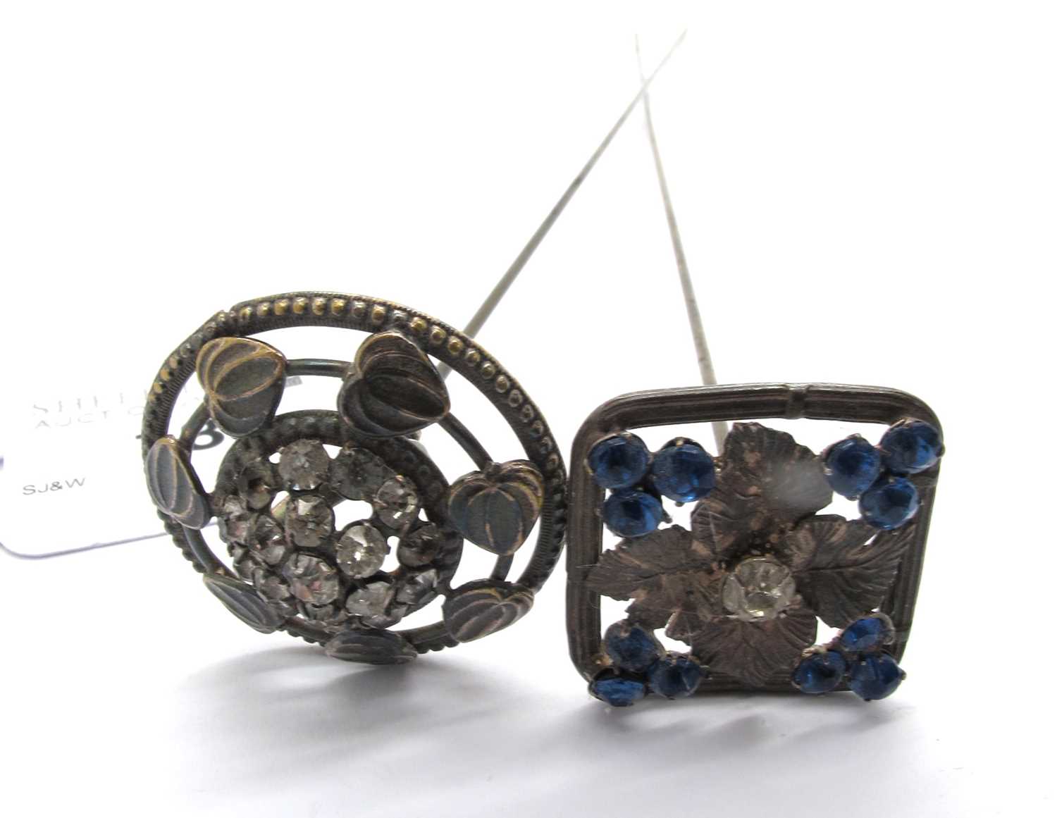 Lot 183 - A Clear Paste Set Foliage Inspired Hatpin, of...