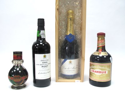 Lot 1428 - Port & Champagne - Findlater's 1995 Late...