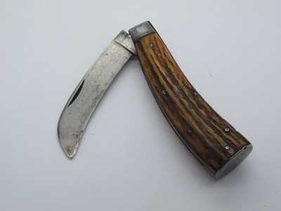 Lot 100 - Flat Bottom Pruner, no name, stag scales,...