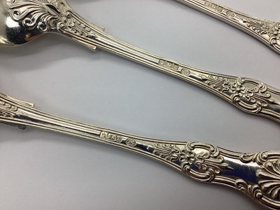 Lot 82 - A Set of Six Victorian Hallmarked Silver Kings...