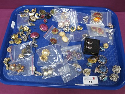 Lot 19 - A Collection of Assorted Costume Clip On...