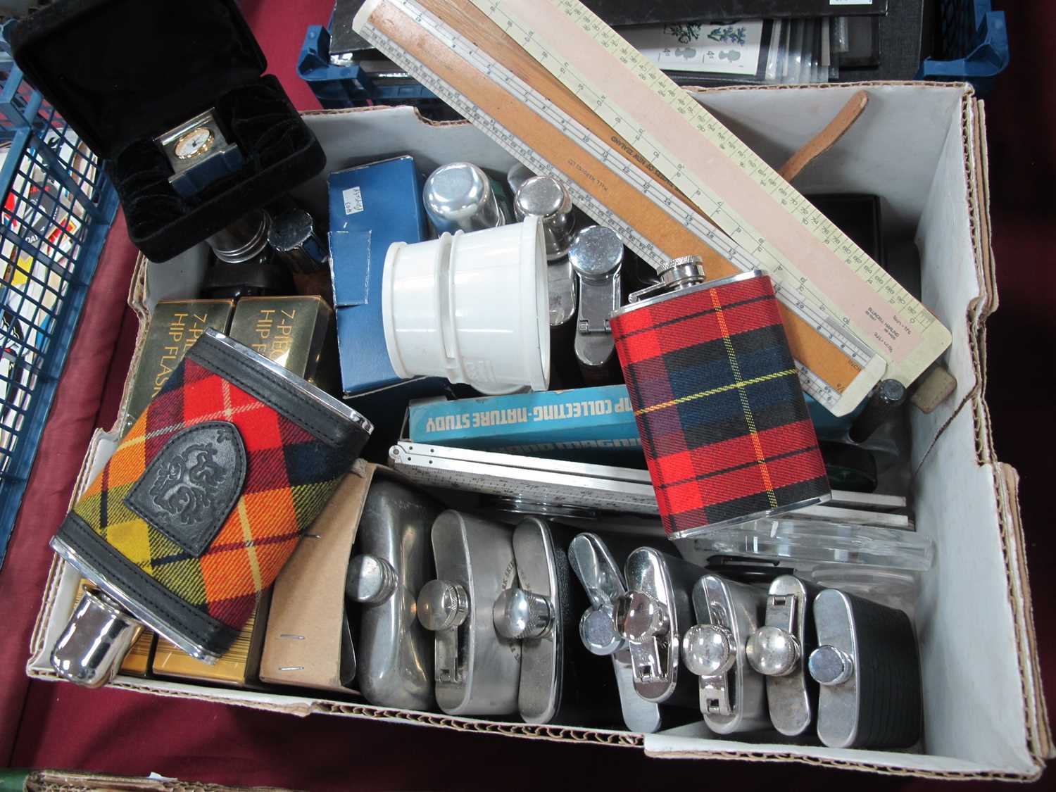 Lot 1336 - Hip Flasks (x 19), Widdop mini clock, watches,...