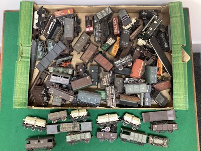 Lot 3 - Approximately Fifty OO Gauge Wagons by various...