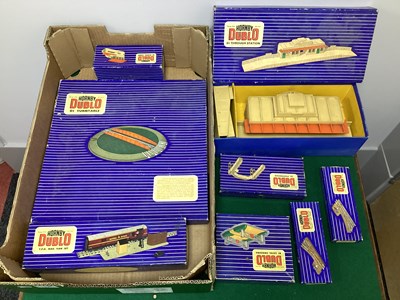 Lot 17 - A Quantity of Boxed Hornby Dublo 3-Rail Model...