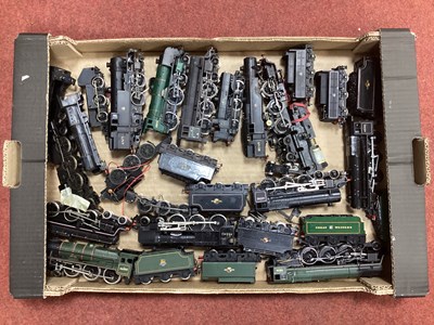 Lot 55 - Approximately Fifteen OO Gauge Steam...