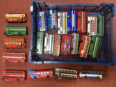 Lot 64 - Twenty One 1:76 Scale Diecast Model Buses...