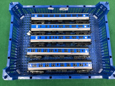 Lot 86 - Five Lima OO Gauge BR Mk1 Coaches in Network...