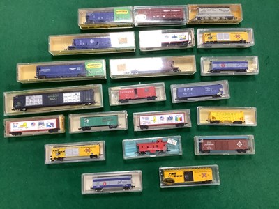 Lot 108 - Twenty One N Gauge American Outline Freight...