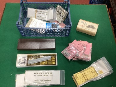 Lot 146 - A Collection of Brass / White Metal Kits in N...