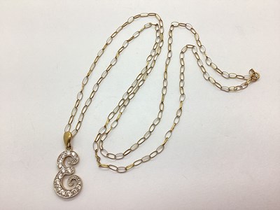 Lot 114 - A 9ct Gold Elongated Link Chain, suspending a...