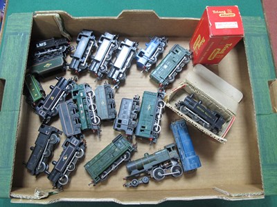 Lot 203 - Seventeen OO Gauge Locomotives by Triang,...