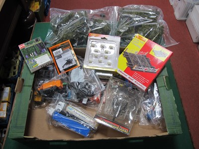 Lot 218 - A Quantity of Model Railway Scenic Items and...