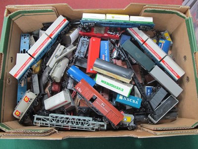 Lot 220 - Approximately Forty Five OO Gauge Wagons by...