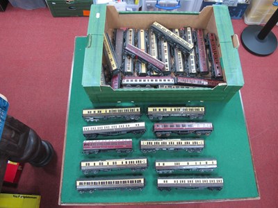 Lot 234 - Twenty Four OO Gauge Coaches, many kit built...