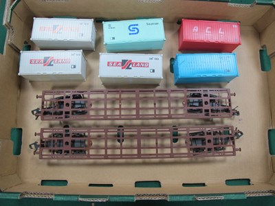 Lot 237 - Two O Gauge Container Flat Wagons by Lima....