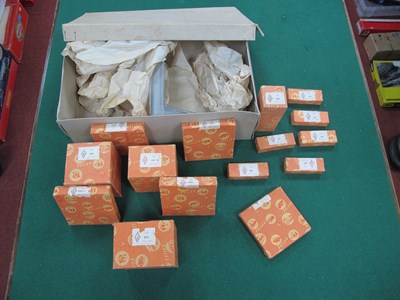 Lot 264 - A Quantity of Faller HO Scale Lineside...