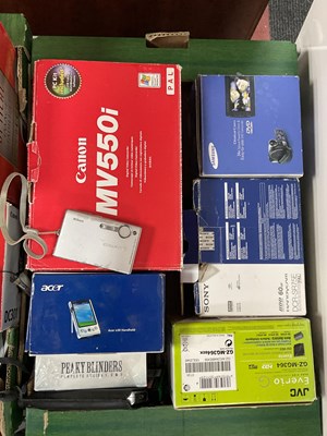 Lot 1073 - Cameras - Sony Handycam PCR-SR75E, Canon MV550,...