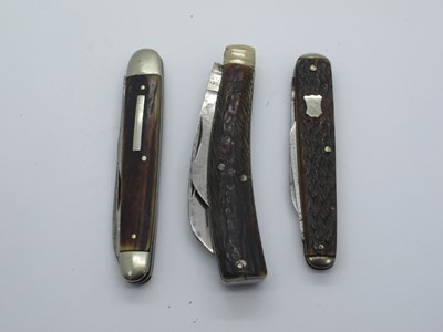 Lot 18 - S. Dearden, Sheffield, stag scales, two blades,...