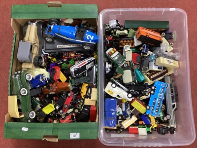 Lot 397 - A Quantity of unboxed Diecast and Static Model...