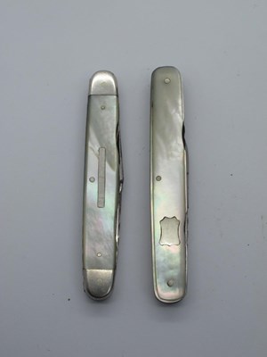 Lot 175 - Pocket Knife, Cammel Laird, three blades, nail...