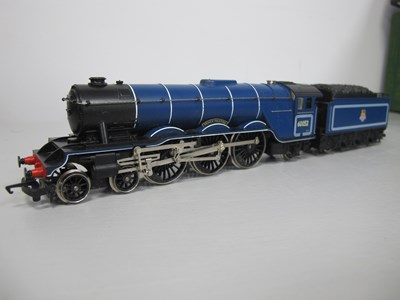 Lot 441 - A Hornby OO Gauge Tender Drive A3 Pacific No....