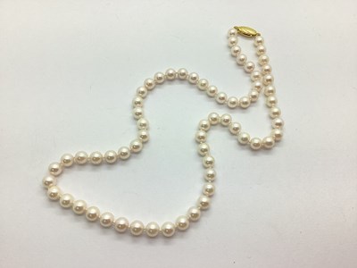 Lot 99 - JKa Kohle of Pforzheim; A Freshwater Pearl...