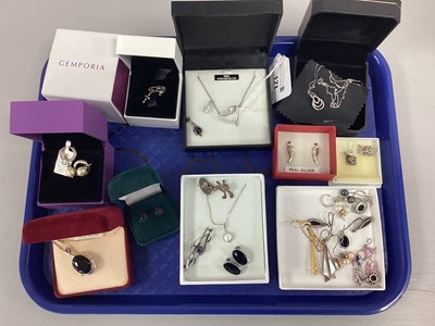 Lot 171 - An Assortment of "925" and Other Jewellery, to...