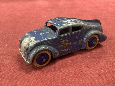 Lot 752 - Pre War Dinky No 34A - Royal Air Mail Car,...