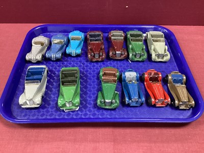 Lot 668 - A Quantity of Post War Dinky 38 Series Cars,...