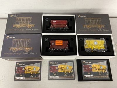 Lot 573 - Three boxed O gauge Presflo Cement wagons by...