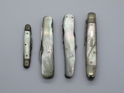 Lot 8 - Joseph Wesby, Sheffield, three blades, button...