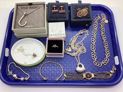 Lot 191 - An Assortment of Modern Jewellery, to include...