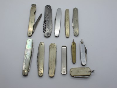 Lot 250 - Richards, Sewater Advertising, knife, smokers...