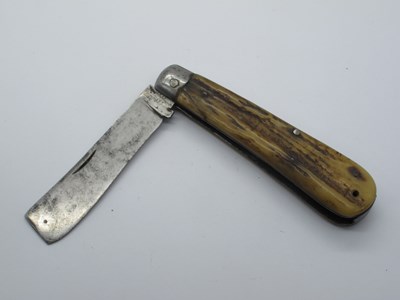 Lot 172 - Sailors Knife, Sheffield (name unreadable)...