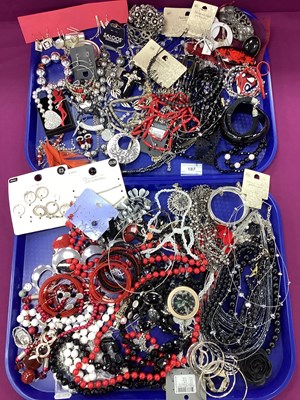 Lot 187 - An Assortment of Modern Costume Jewellery :-...