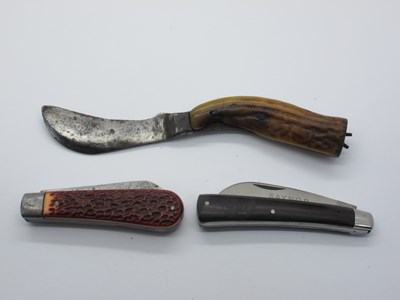 Lot 162 - Pruner, Saynor Sheffield, hardwood scales,...