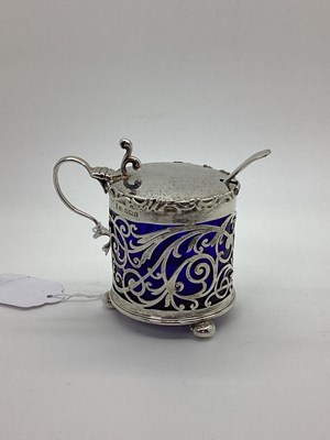 Lot 376 - A Decorative Hallmarked Silver Drum Mustard,...