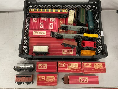 Lot 555 - Approximately twenty-eight Hornby Dublo 2-rail...