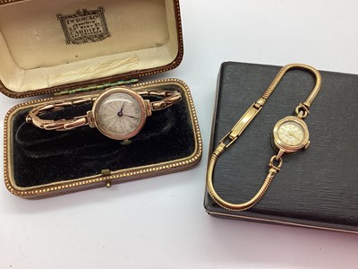 Lot 208 - Accurist; A 9ct Gold Cased Ladies Wristwatch,...