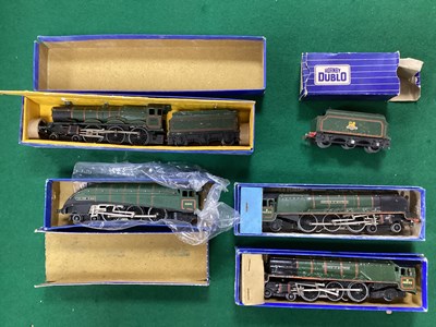 Lot 499 - Four boxed Hornby Dublo 3-rail OO gauge...