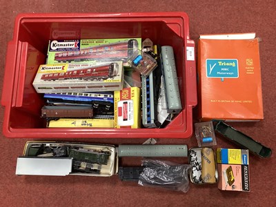 Lot 418 - A box of model railway workshop items...