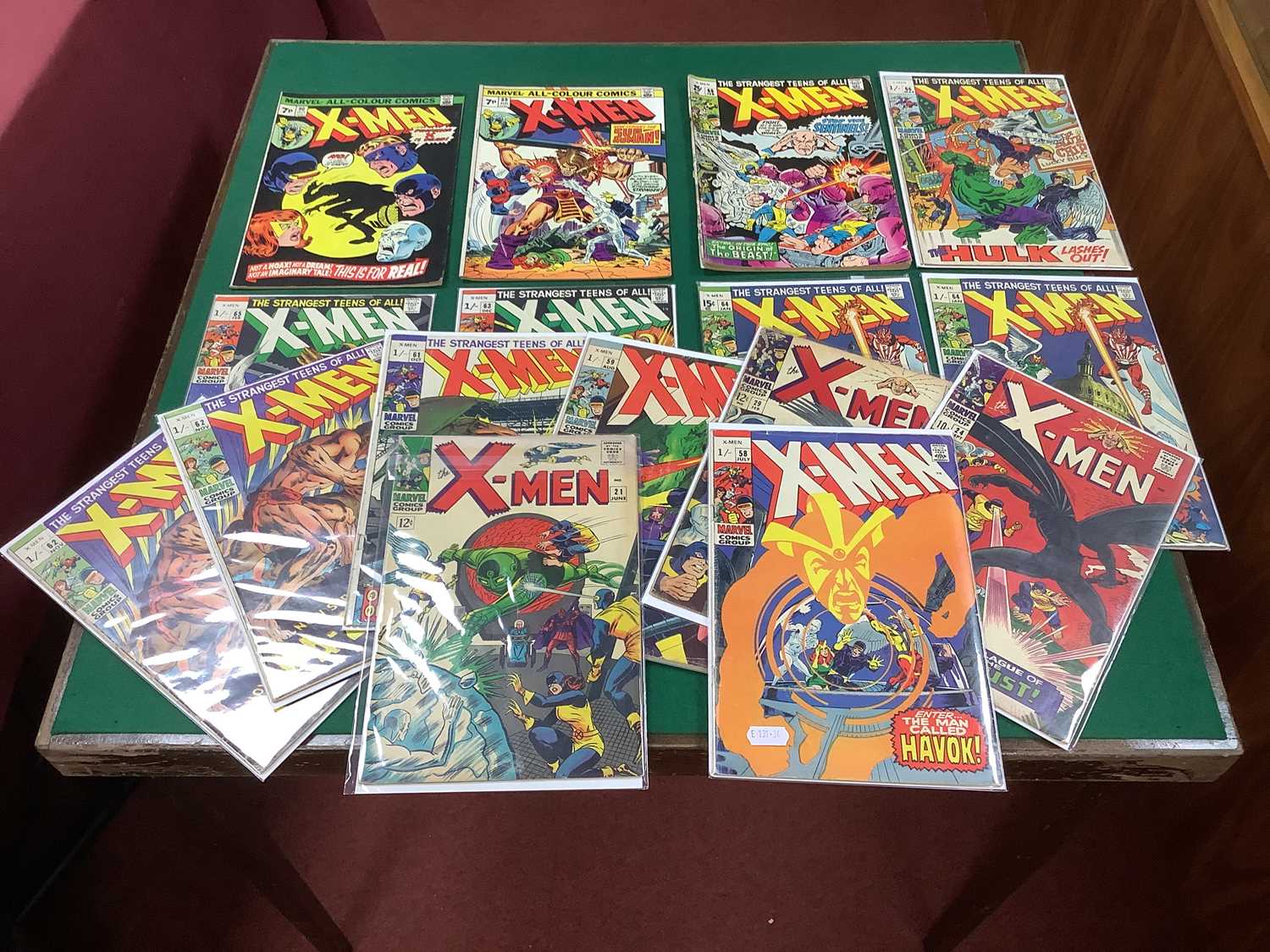 Lot 512 - Marvel Comics - Sixteen The X-Men Comics to...