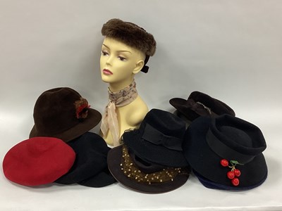 Lot 1400 - A Collection of Ladies Vintage Hats, c.1950's -...