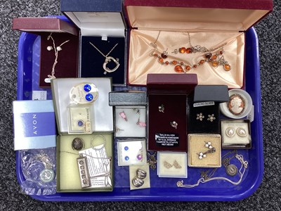 Lot 103 - An Assortment of "925" and Other Jewellery, to...