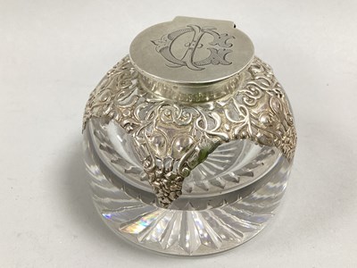 Lot 27 - A Hallmarked Silver Mounted Clear Glass...