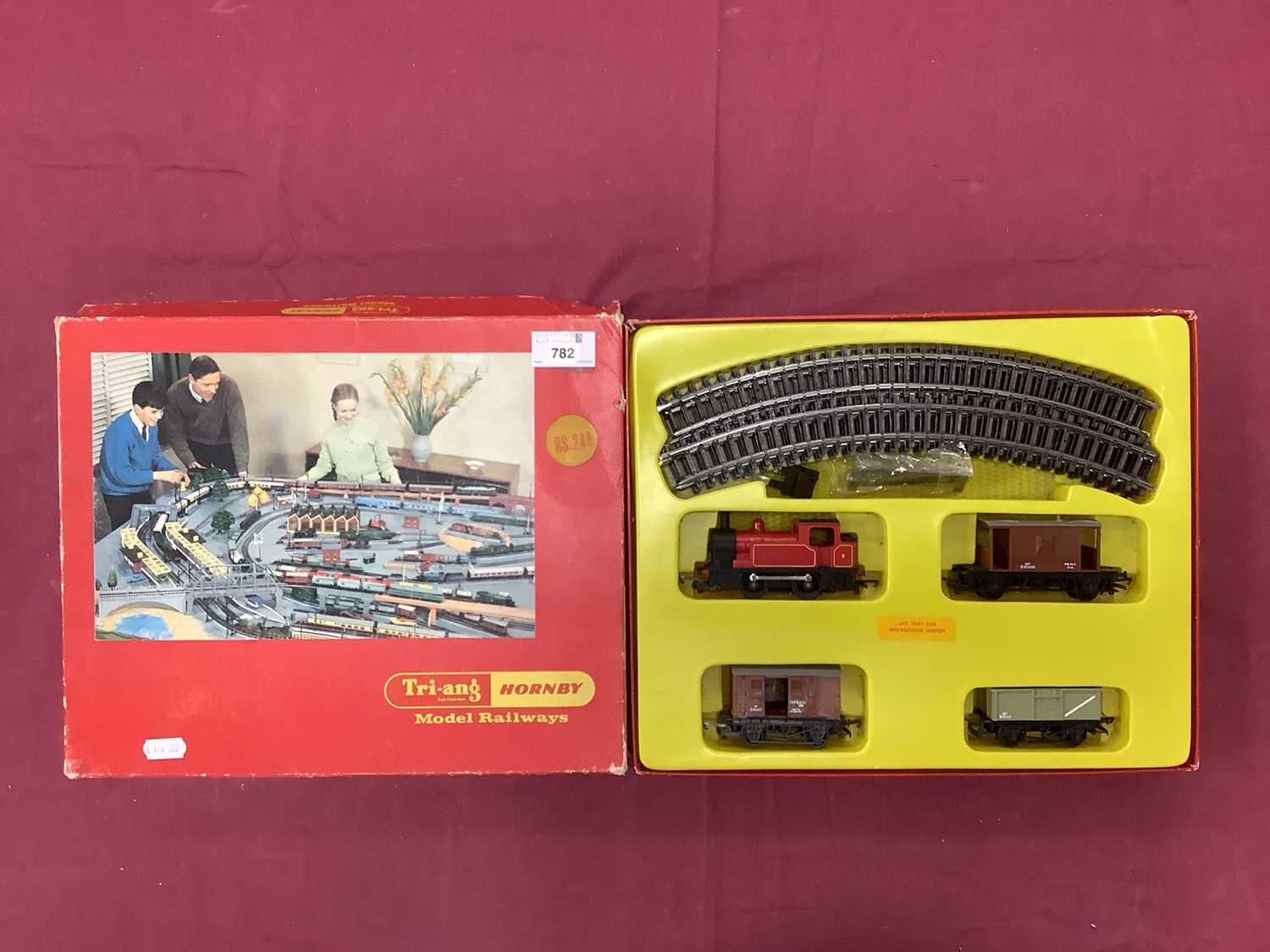 Lot 782 - A boxed Triang Hornby train set ref RS24A,...