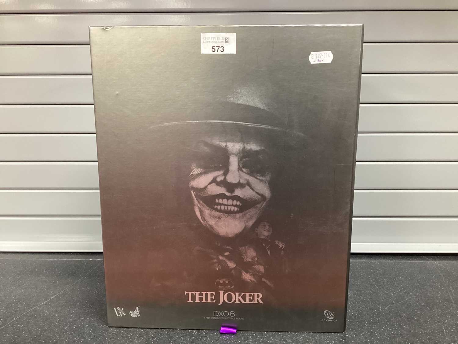 Lot 573 - A Hot Toys #DX08 DC Comics The Joker 1:6th...