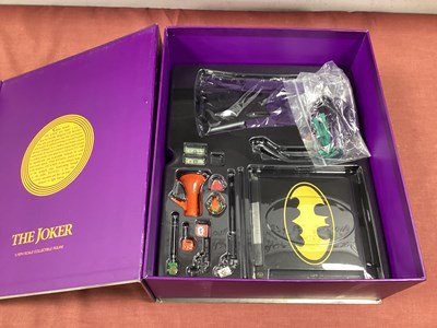 Lot 573 - A Hot Toys #DX08 DC Comics The Joker 1:6th...