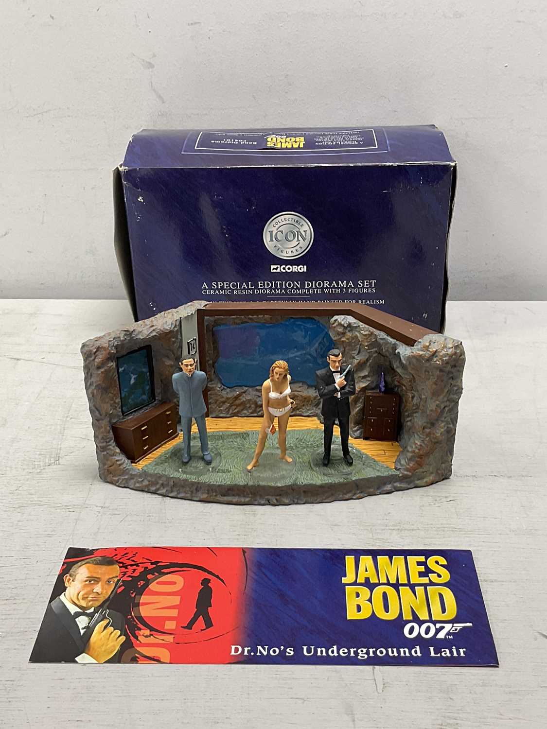 Lot 465 - A Corgi #F04101 Icon James Bond 007 Diorama...